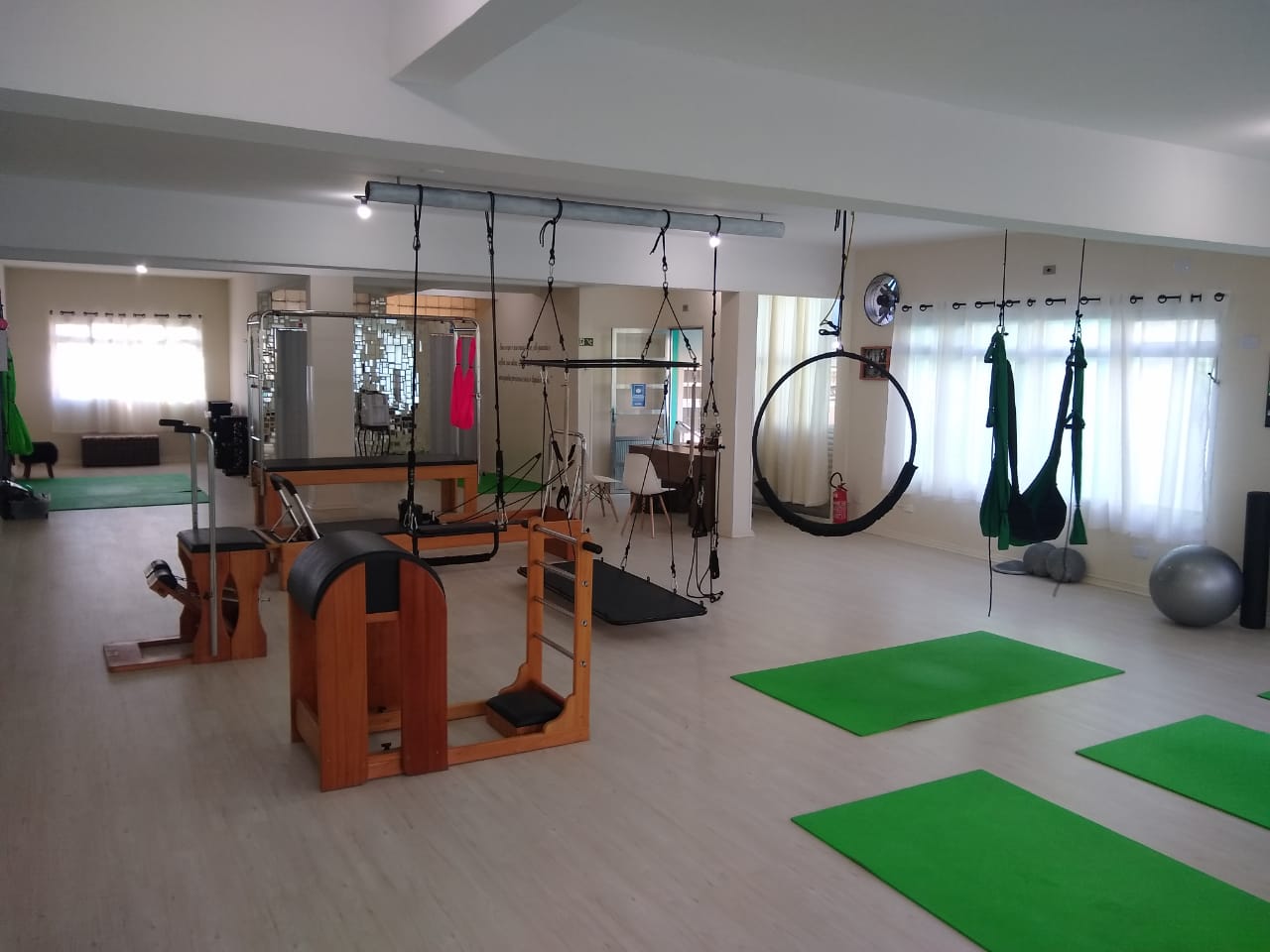 Terceiro Slide espaço para prática de pilates